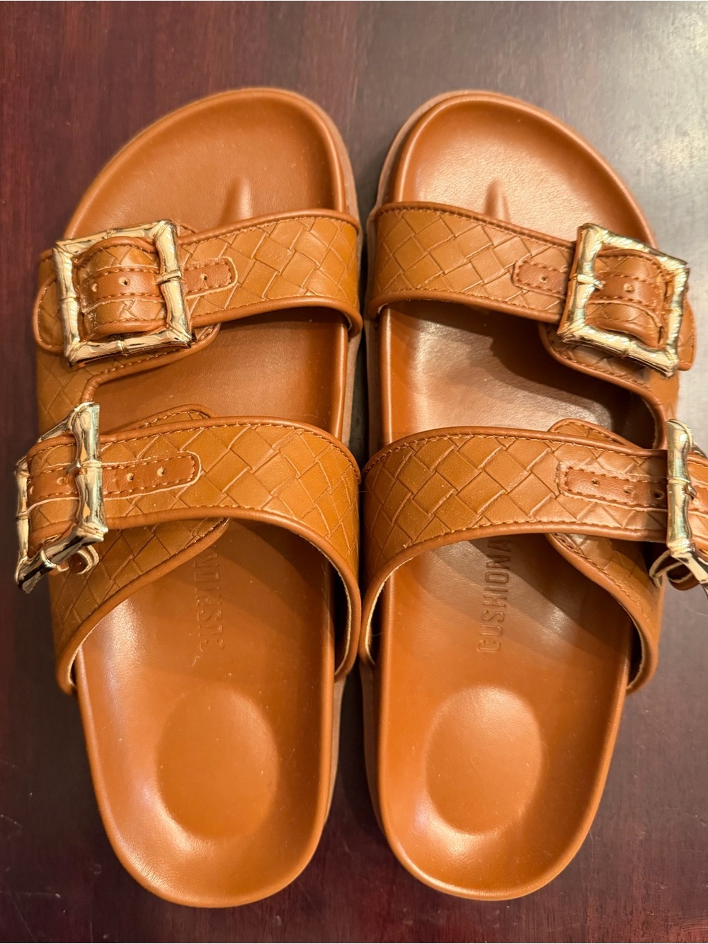 Cushionaire Loft Quilted Cognac Double Buckle Slide Sandals Size 7.5 - Picture 2 of 9